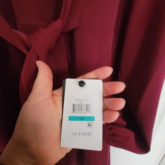 DKNY women's dress, cherry color size 16, new - Picture 5 of 7